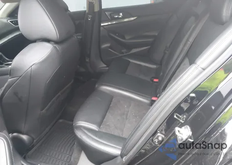 2017 Nissan Maxima 3.5 Sr z USA, uszkodzony, nr VIN 1N4AA6AP5HC424631